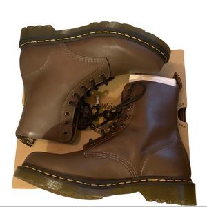 NWT Doc Marten 1460 Pascal